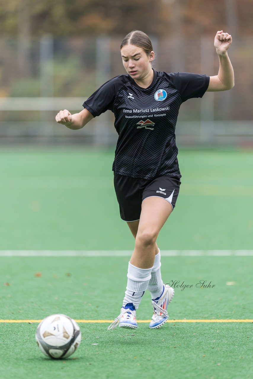 Bild 87 - wCJ VfL Pinneberg - Eimsbuettler TV : Ergebnis: 0:3